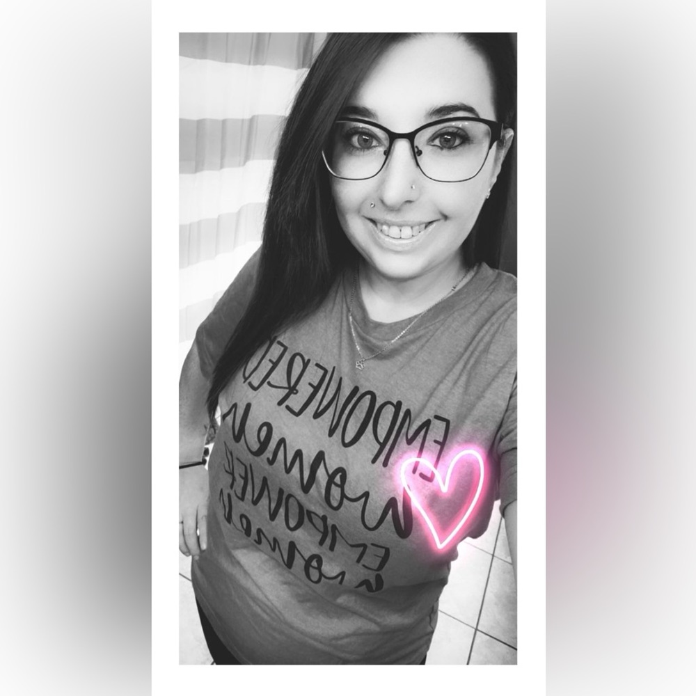 Meet your Posher, AngeeSue